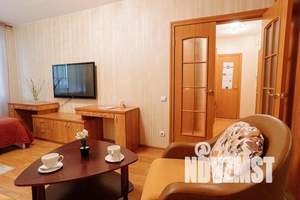 1-к квартира, посуточно, 40м2, 2/9 этаж