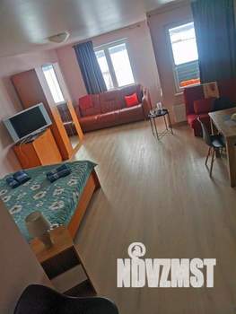 1-к квартира, посуточно, 43м2, 1/1 этаж