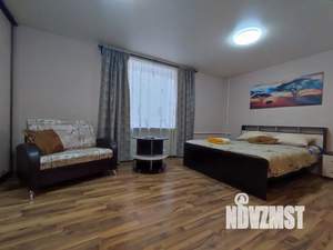 1-к квартира, посуточно, 36м2, 3/5 этаж