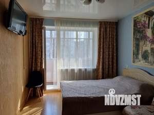 1-к квартира, посуточно, 36м2, 2/9 этаж