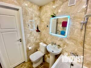 Студия квартира, посуточно, 32м2, 2/5 этаж