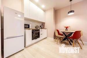 1-к квартира, посуточно, 39м2, 20/25 этаж