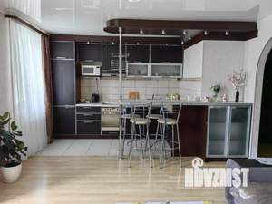 1-к квартира, посуточно, 56м2, 1/1 этаж