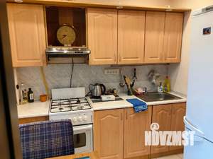 Студия квартира, посуточно, 32м2, 3/5 этаж