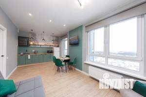 1-к квартира, посуточно, 42м2, 18/20 этаж