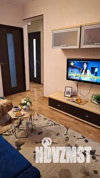 2-к квартира, посуточно, 47м2, 1/5 этаж