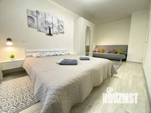 1-к квартира, посуточно, 35м2, 4/5 этаж