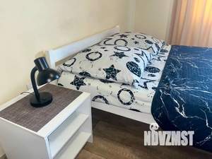 1-к квартира, посуточно, 33м2, 8/10 этаж