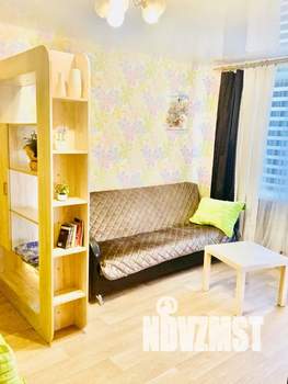 1-к квартира, посуточно, 32м2, 3/5 этаж