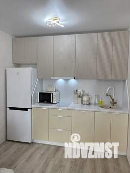 1-к квартира, посуточно, 37м2, 1/4 этаж