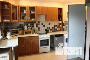 2-к квартира, посуточно, 10м2, 1/4 этаж