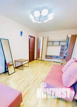 1-к квартира, посуточно, 35м2, 4/5 этаж