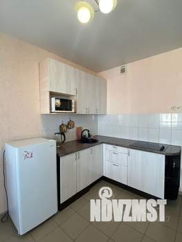 1-к квартира, посуточно, 42м2, 11/21 этаж