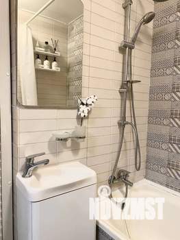 1-к квартира, посуточно, 33м2, 5/5 этаж