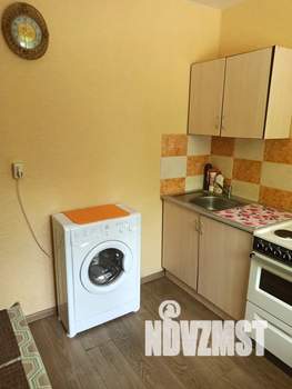 1-к квартира, посуточно, 39м2, 1/10 этаж