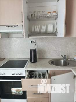 Студия квартира, посуточно, 35м2, 2/5 этаж