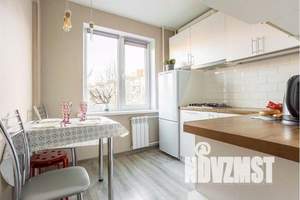 1-к квартира, посуточно, 34м2, 3/5 этаж