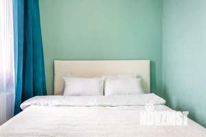 2-к квартира, посуточно, 46м2, 9/22 этаж