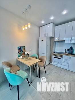 2-к квартира, посуточно, 38м2, 9/16 этаж