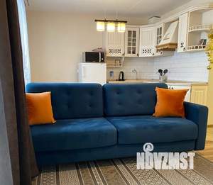 Студия квартира, посуточно, 35м2, 2/5 этаж