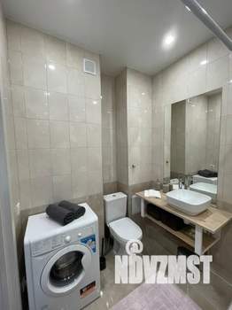 2-к квартира, посуточно, 38м2, 15/16 этаж