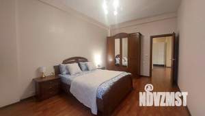 2-к квартира, посуточно, 70м2, 1/1 этаж