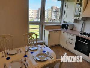 2-к квартира, посуточно, 64м2, 3/5 этаж