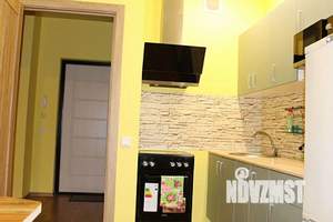 1-к квартира, посуточно, 37м2, 1/1 этаж