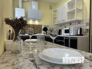 2-к квартира, посуточно, 46м2, 1/1 этаж