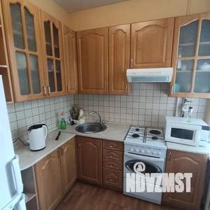 2-к квартира, посуточно, 50м2, 3/5 этаж