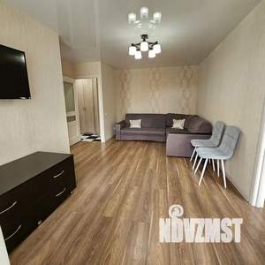 2-к квартира, посуточно, 48м2, 3/5 этаж