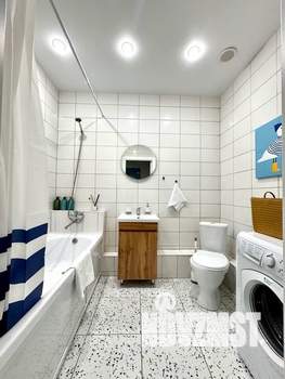 Студия квартира, посуточно, 33м2, 1/9 этаж