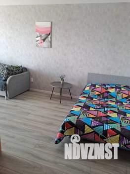 1-к квартира, посуточно, 37м2, 7/14 этаж