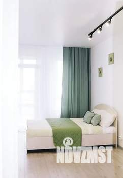 Студия квартира, посуточно, 32м2, 15/17 этаж