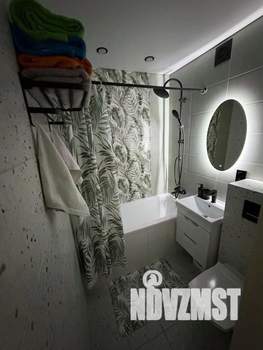 2-к квартира, посуточно, 49м2, 1/1 этаж