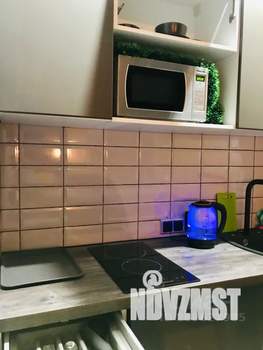 1-к квартира, посуточно, 26м2, 2/3 этаж