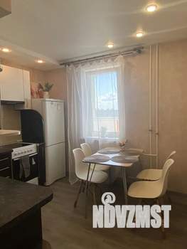 2-к квартира, посуточно, 44м2, 13/17 этаж