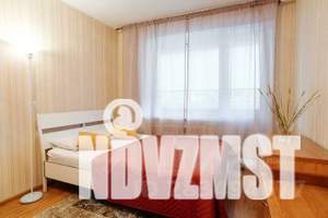 1-к квартира, посуточно, 40м2, 2/9 этаж