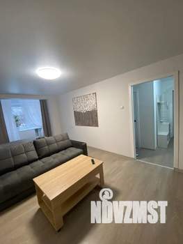 Студия квартира, посуточно, 34м2, 2/5 этаж