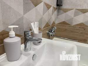 1-к квартира, посуточно, 33м2, 9/9 этаж