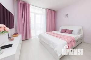 Студия квартира, посуточно, 34м2, 4/18 этаж