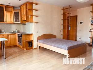 Студия квартира, посуточно, 35м2, 3/10 этаж