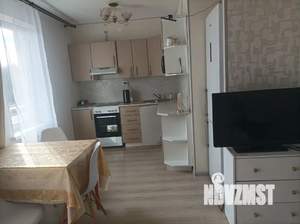 Студия квартира, посуточно, 35м2, 2/5 этаж