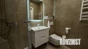 2-к квартира, посуточно, 44м2, 8/21 этаж