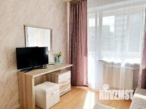 1-к квартира, посуточно, 36м2, 3/9 этаж