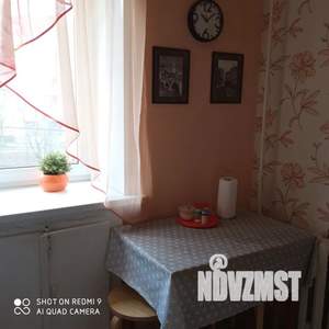 1-к квартира, посуточно, 35м2, 3/5 этаж