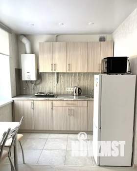 2-к квартира, посуточно, 45м2, 1/5 этаж