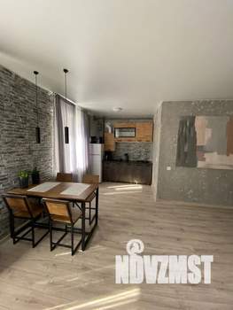 Студия квартира, посуточно, 36м2, 2/4 этаж