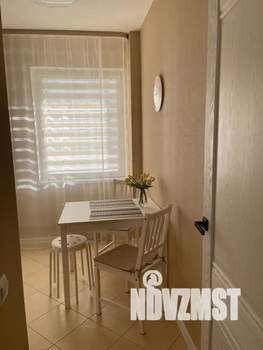 1-к квартира, посуточно, 40м2, 2/15 этаж