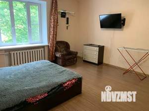 2-к квартира, посуточно, 50м2, 3/5 этаж